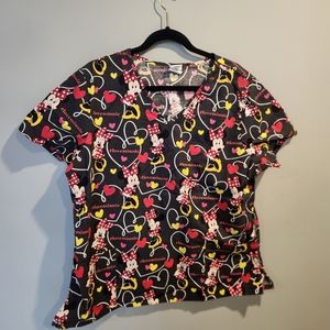 Disney Minnie Mouse scrubs XL top